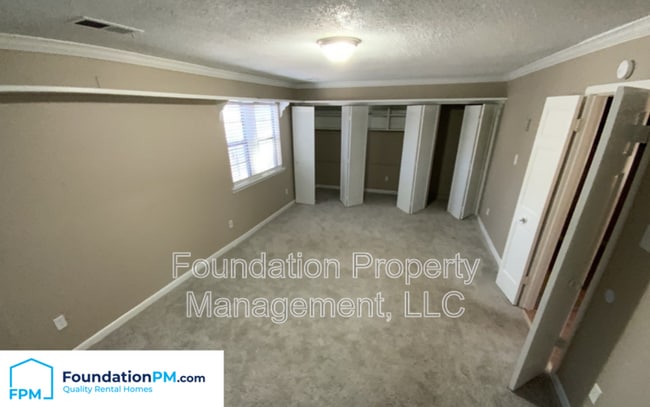 Building Photo - 3818 High Bridge Ct