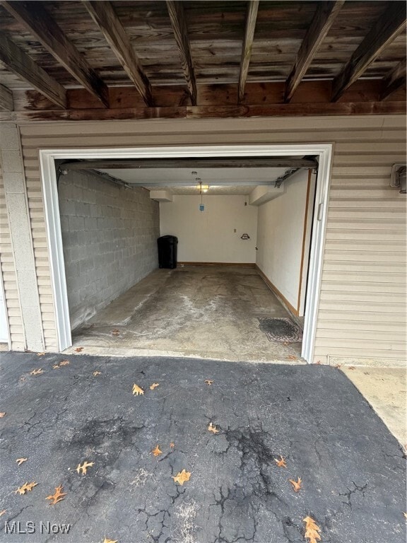 Building Photo - 6913 Tippecanoe Rd