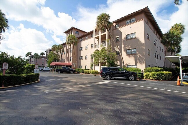 Building Photo - 6150 Gulfport Blvd S