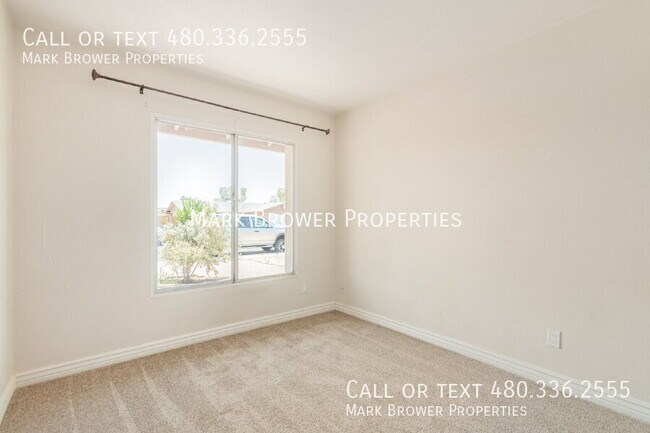 Building Photo - 2058 W Dartmouth St