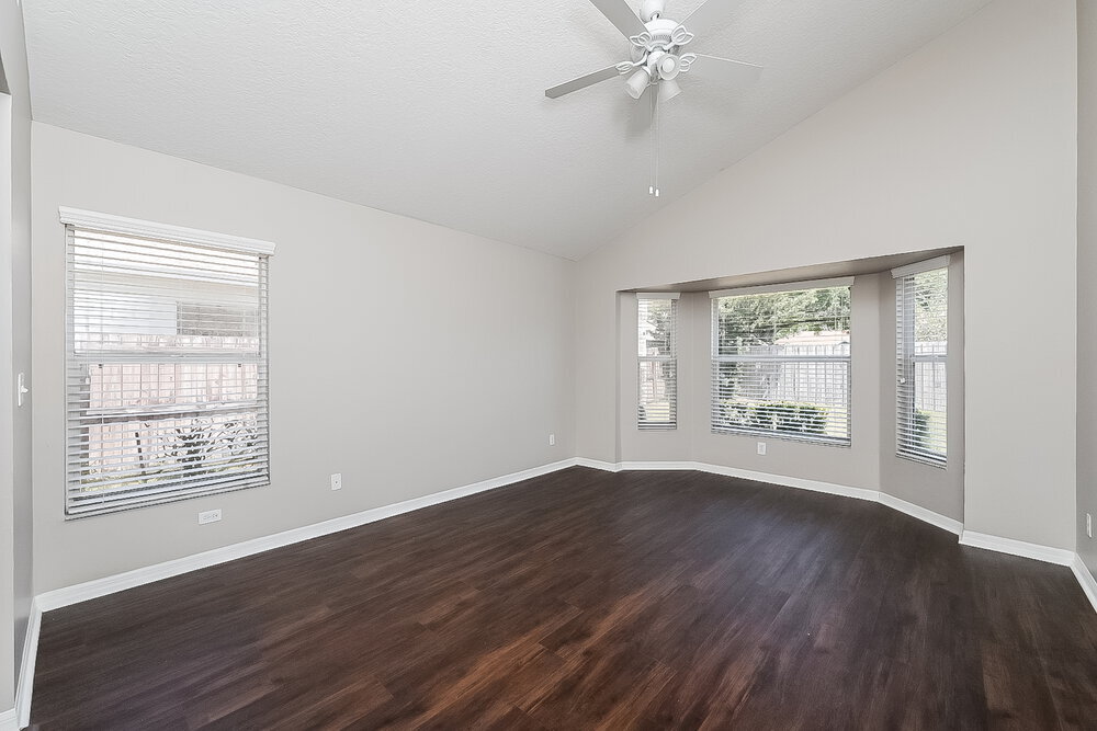 Building Photo - 6152 Weatherwood Cir
