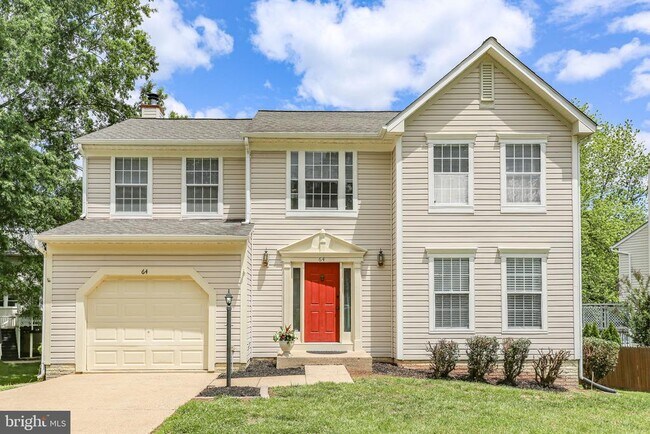 Building Photo - 64 Spring Lake Dr