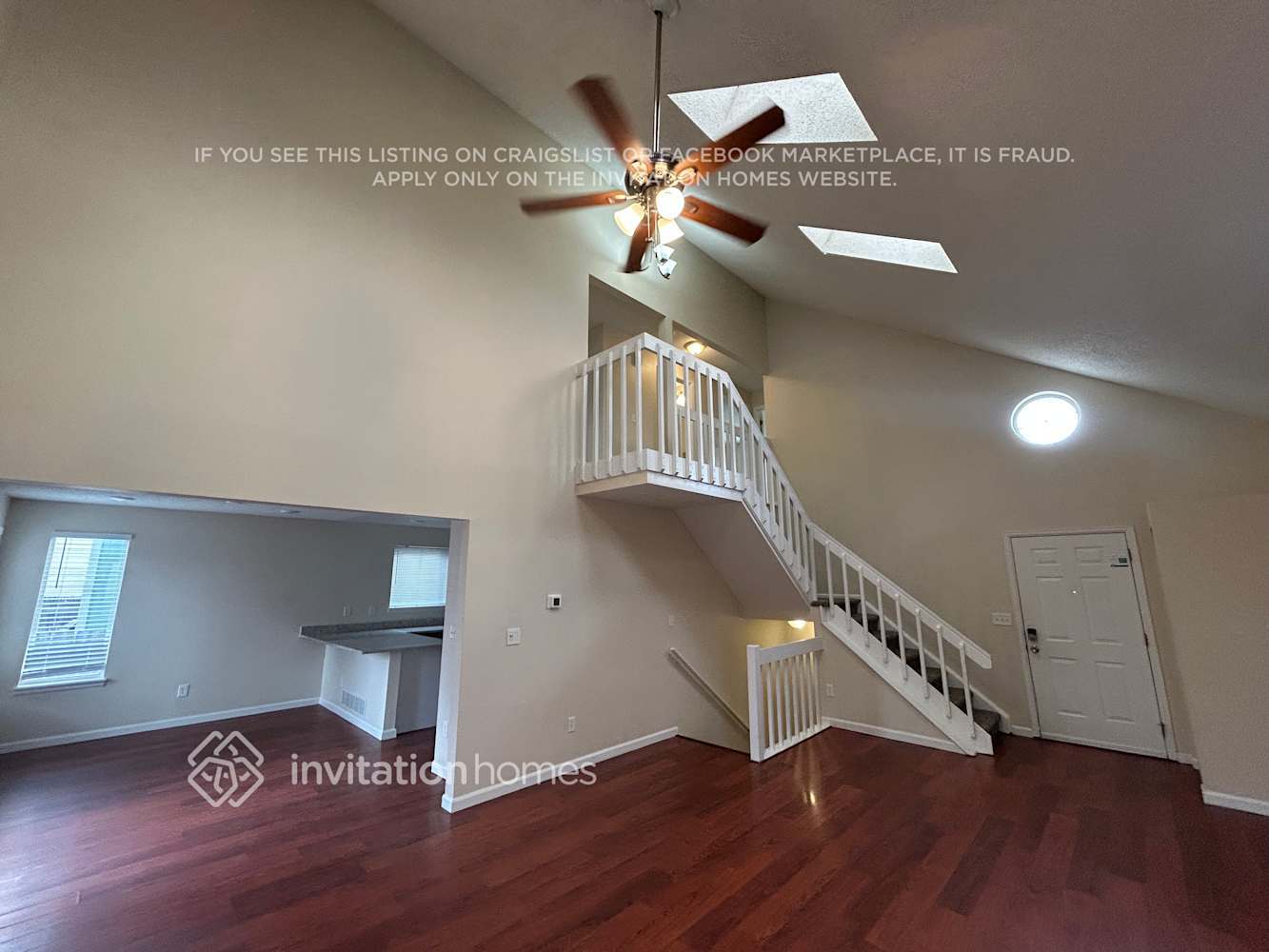 Building Photo - 5325 W 115th Pl