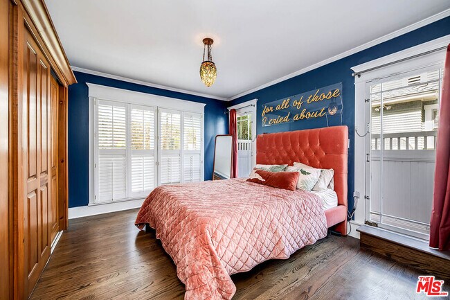 Building Photo - 1308 N Ogden Dr