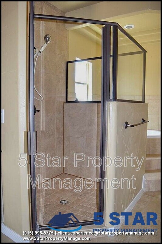 Building Photo - 14016 Rainbow Point Dr