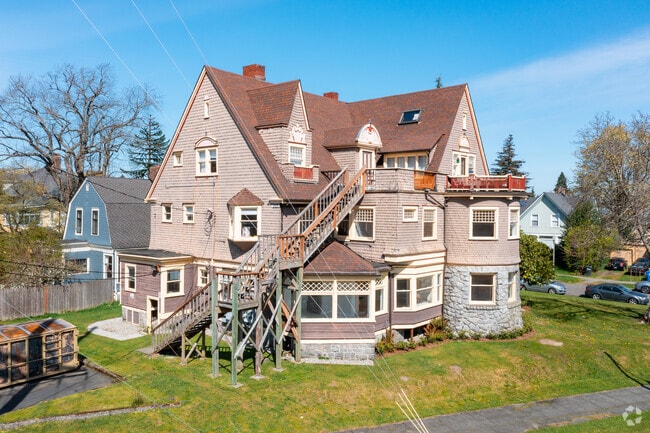 Building Photo - Murray House Apartments