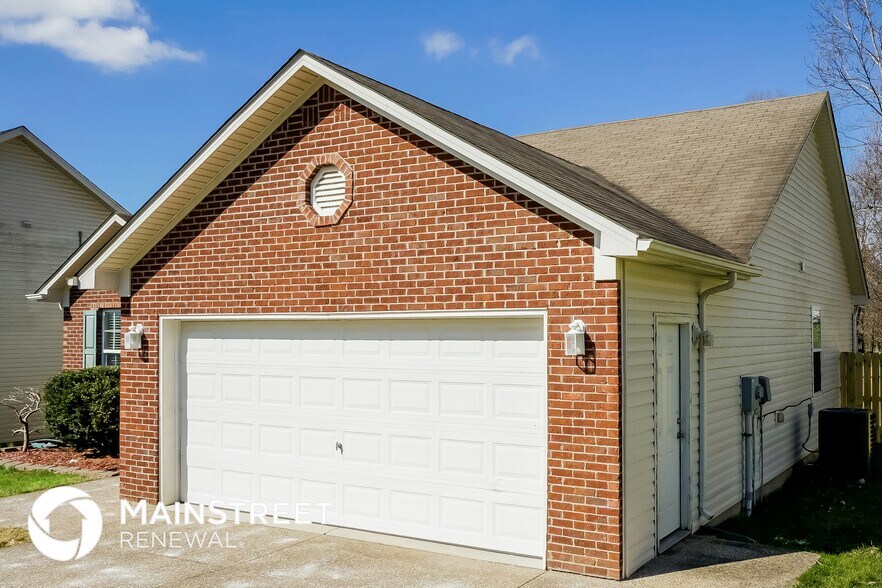 Building Photo - 139 Clover Cove Dr