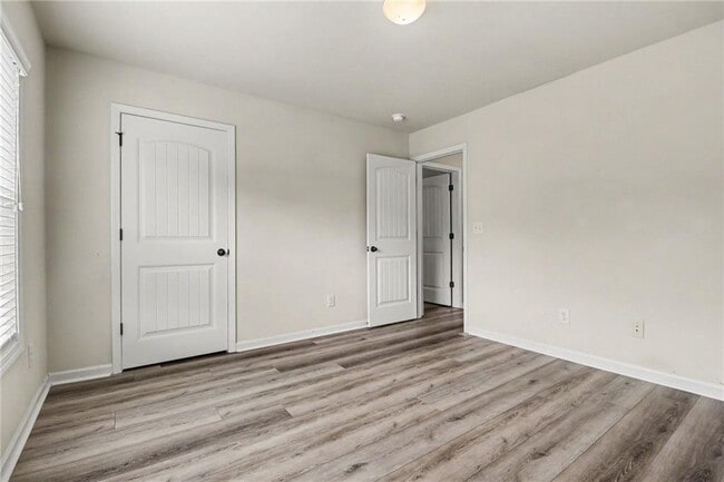 Building Photo - 550 Nichols View Way