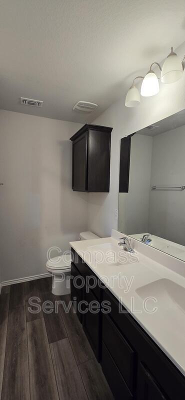 Building Photo - 11212 Raider Dr