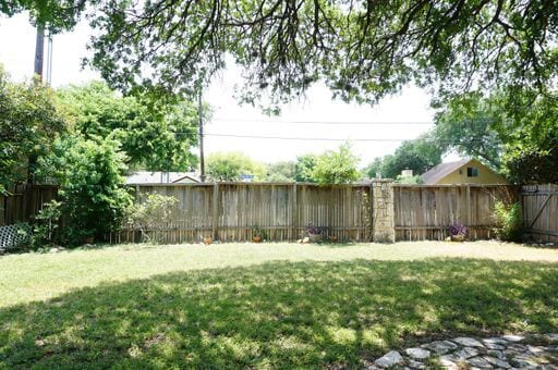 Building Photo - North Central SA - Thousand Oaks / 281 / 1604