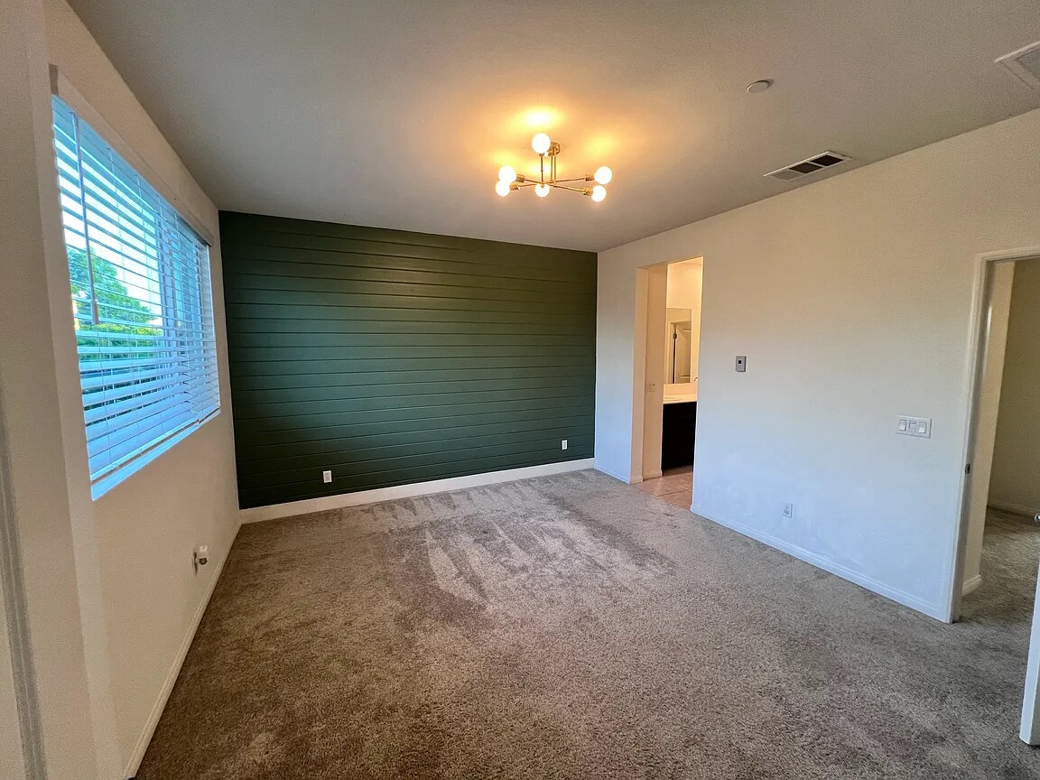 Building Photo - 8416 N Fusion Way