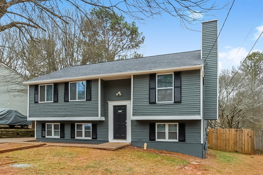 Building Photo - 725 Sunfield Dr NW