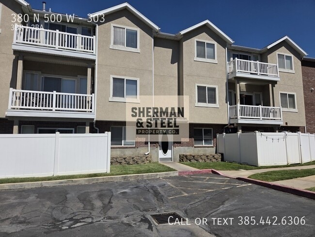 Building Photo - 380 N 500 W