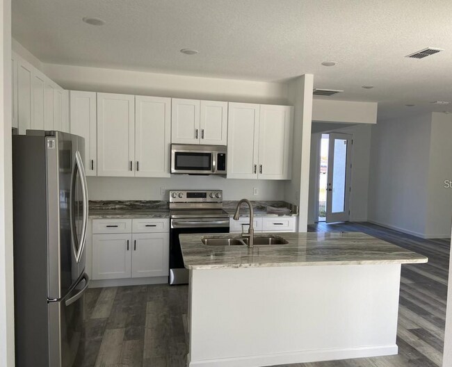 Building Photo - 802 San Pedro Ct