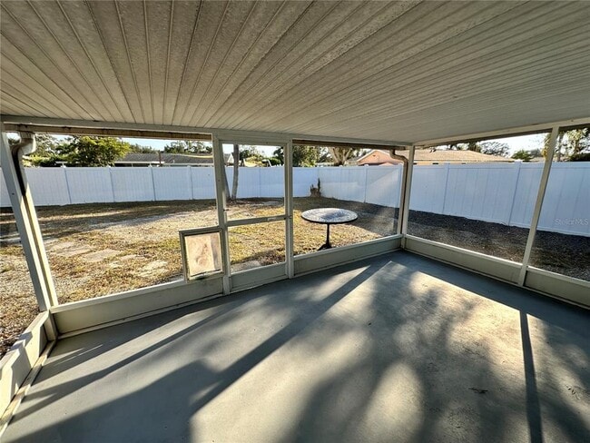 Building Photo - 6213 33rd Ave Cir W