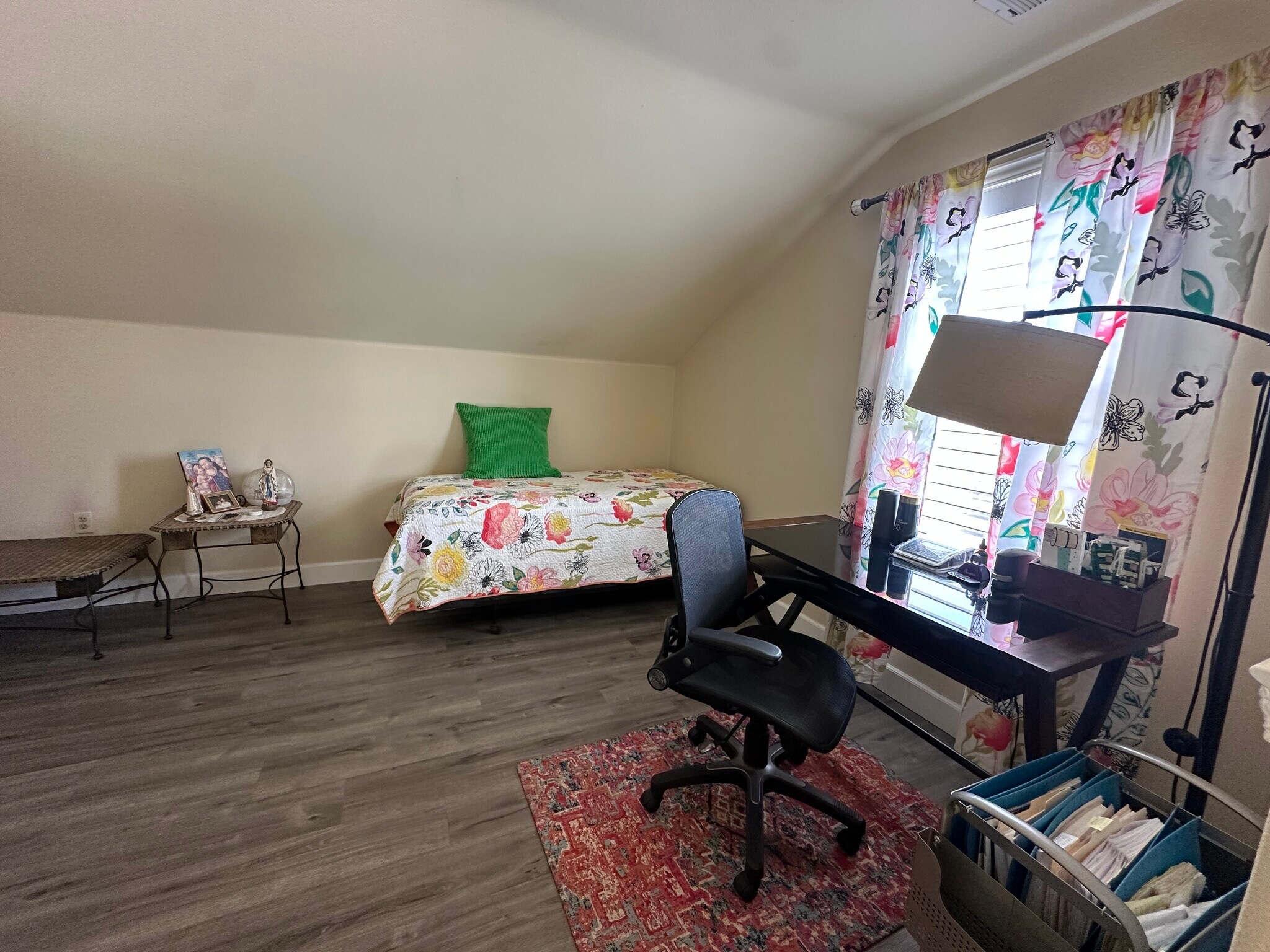 Building Photo - 5350 Dunlay Dr
