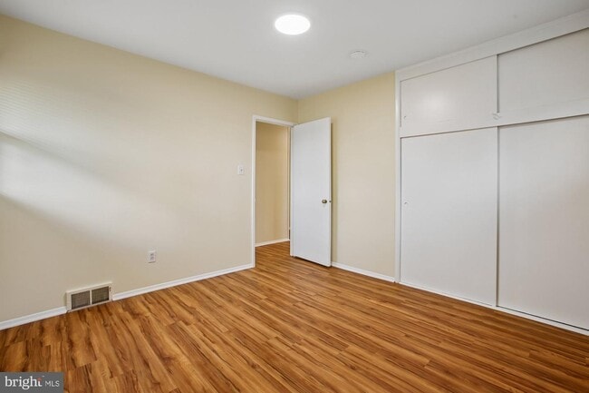 Building Photo - 6621 Edsall Rd