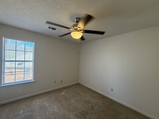 Building Photo - 9289 Morning Garden Cove