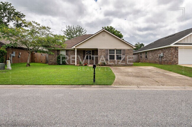 Building Photo - 1549 Majesty Loop