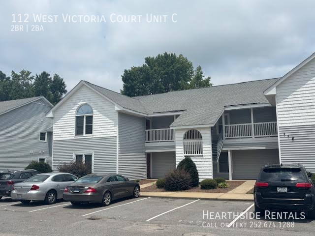 Primary Photo - 112 W Victoria Ct