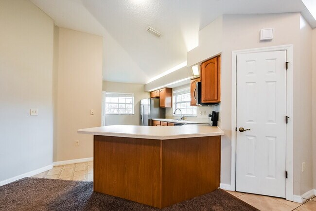 Building Photo - 4461 Treasure Cay Rd