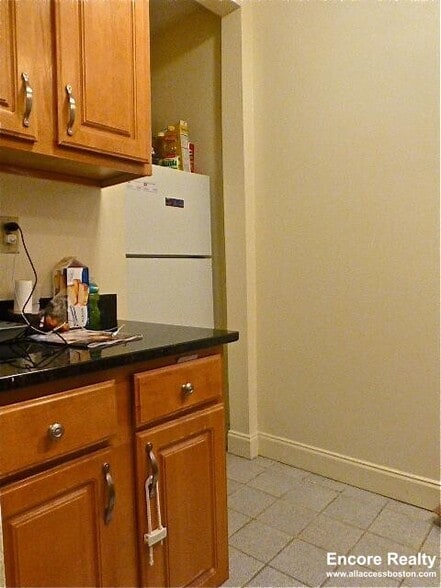 Building Photo - 111 Park Dr