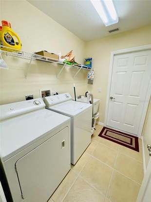 Building Photo - 18075 Petoskey Cir