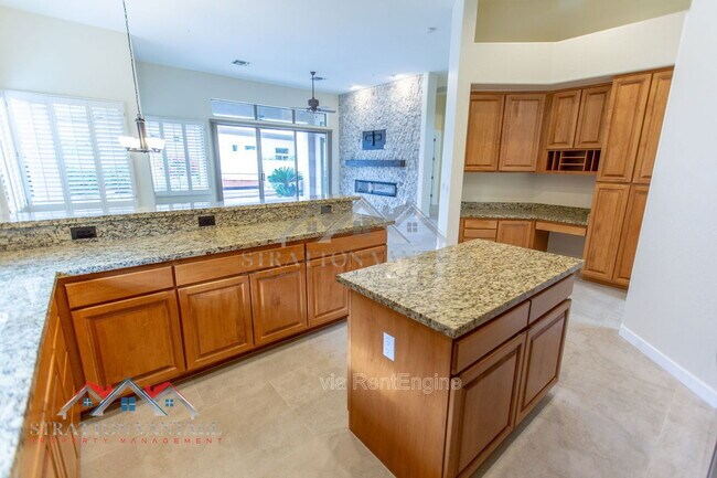 Building Photo - 9562 E Cavalry Dr