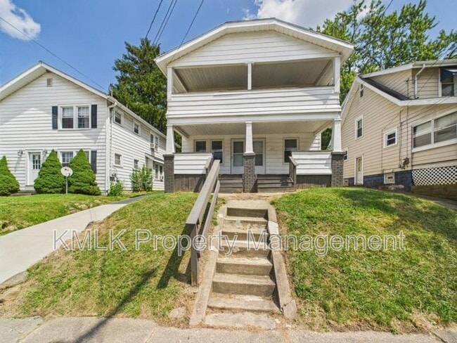 Building Photo - 661 Patterson Ave