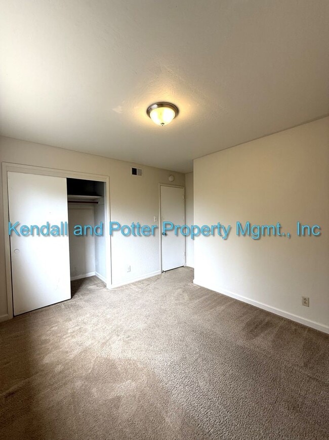 Building Photo - Great Ocean Views - Sand Dollar Beach 3BR
