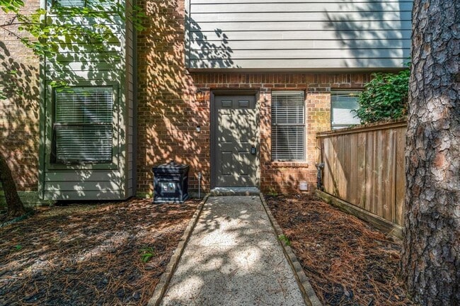 Primary Photo - 30 Willowwood Cir