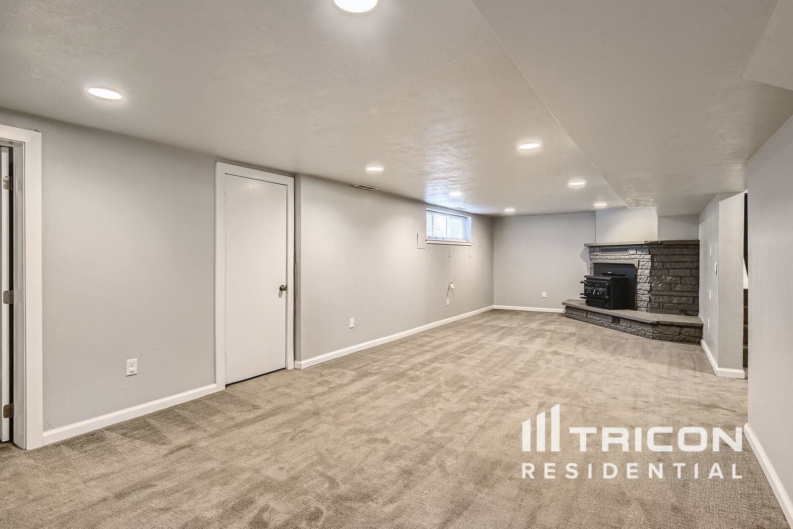 Building Photo - 6111 S 520 E
