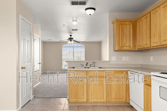 Building Photo - 3117 Douglas Fir Dr
