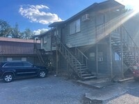 Building Photo - Cute & Ready !!