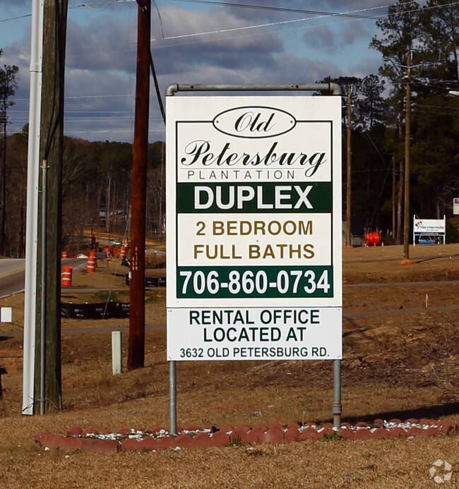 Building Photo - Petersburg Plantation