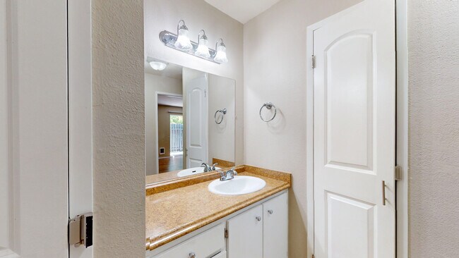Building Photo - 551 Alameda del Prado