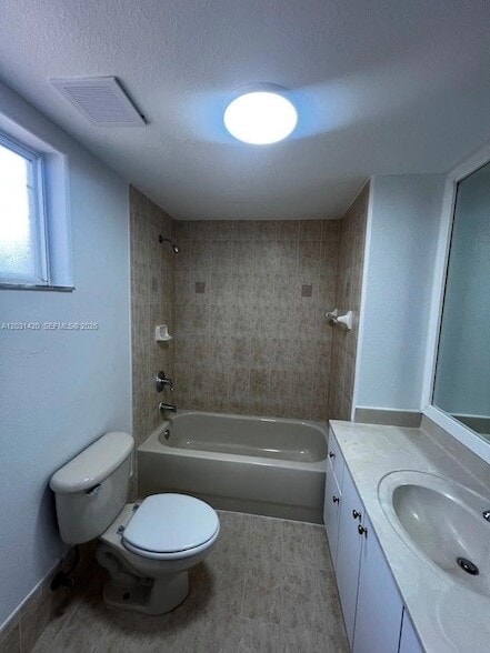 Building Photo - 7281 NW 174th Terrace