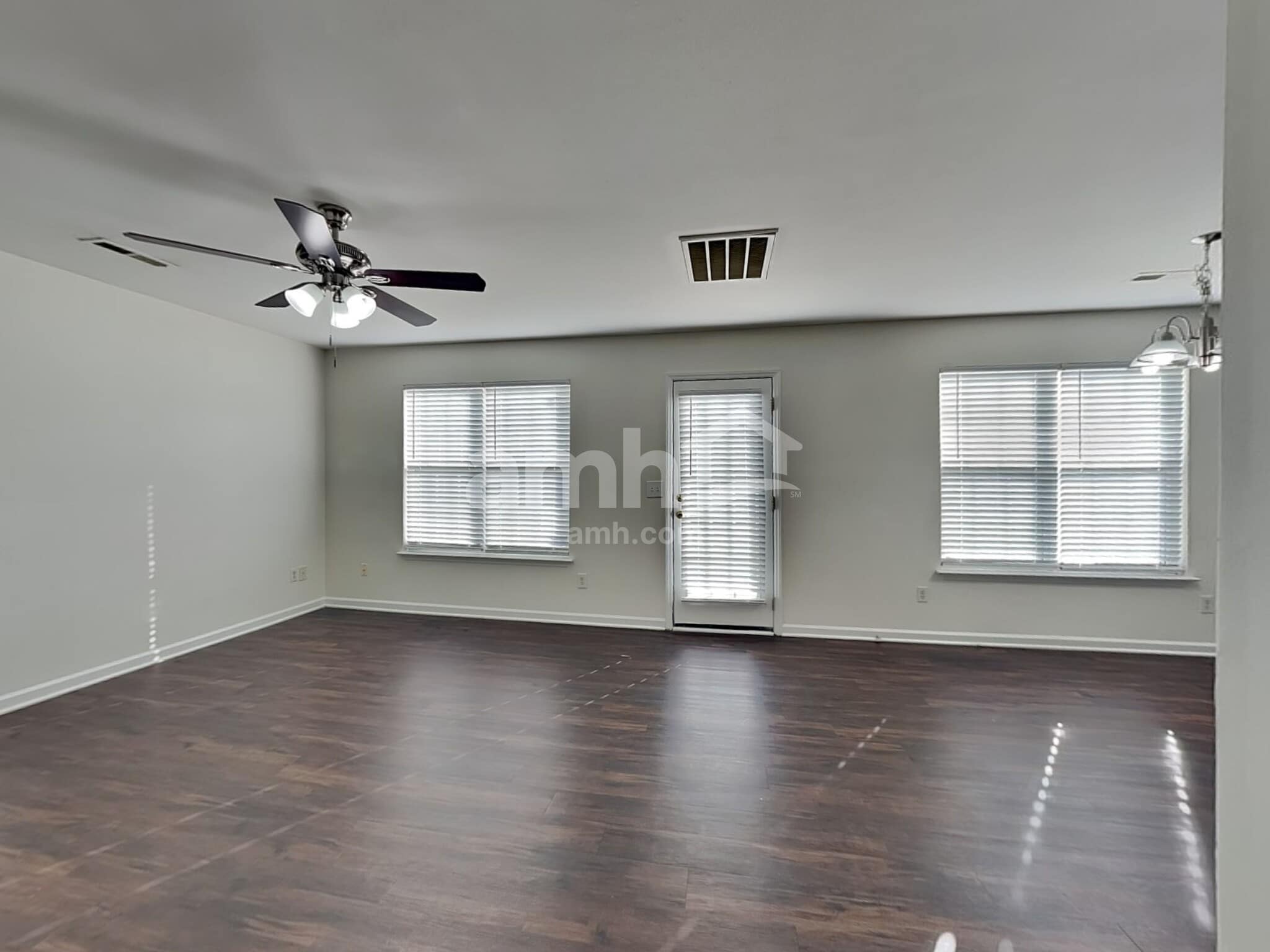 Building Photo - 2307 Sidney Porter Dr