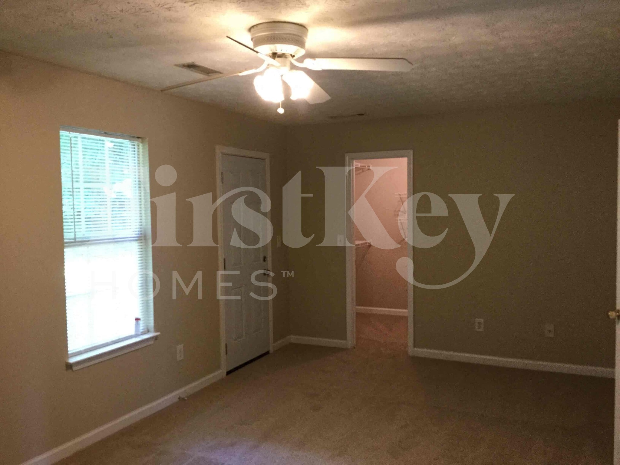 Building Photo - 200 Fairview Chase Rd