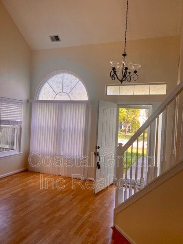 Building Photo - 3740 Purebred Dr