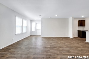 Building Photo - 13512 Waxman Spark