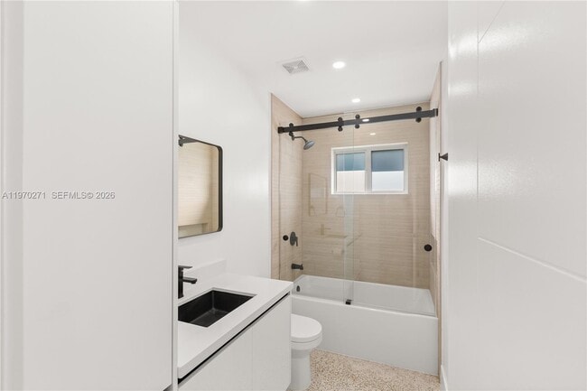 Building Photo - 6030 SW 109th Ct