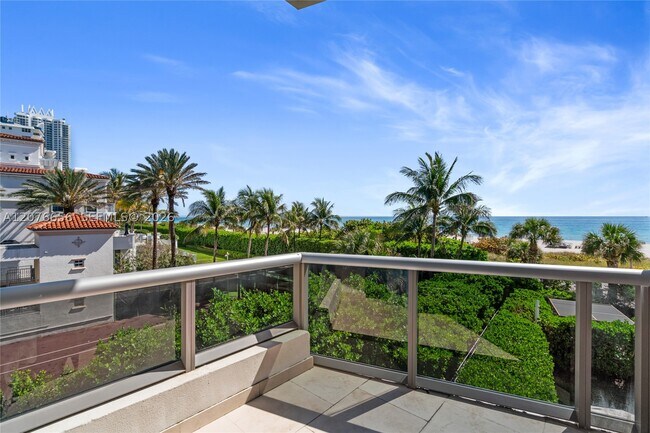 Building Photo - 5875 Collins Ave