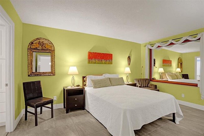 Building Photo - 4025 N Federal Hwy