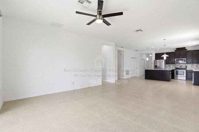 Building Photo - 3912 Wind Dancer Cir