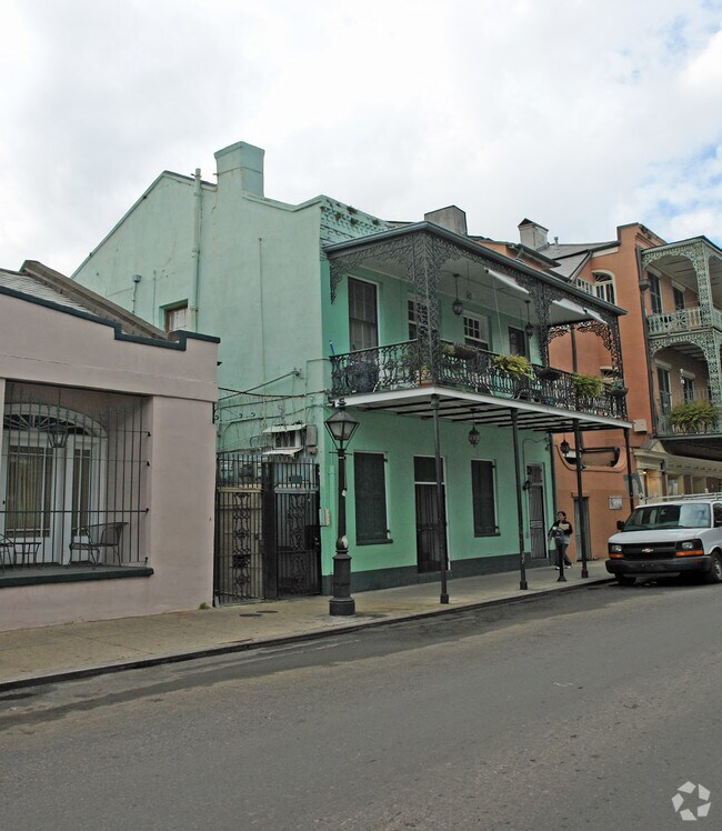 Primary Photo - 626 St Philip St