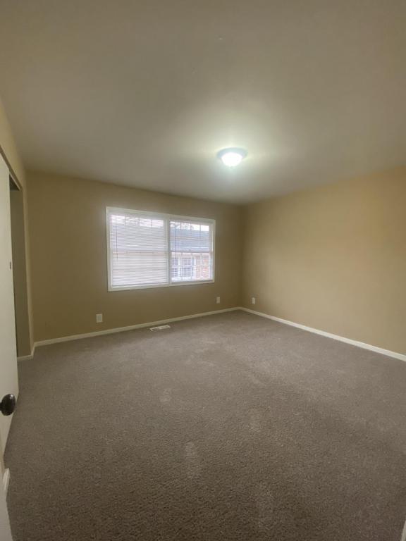 Building Photo - 1161 Boulevard Ave