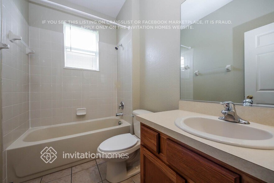 Building Photo - 2908 Vista Ct
