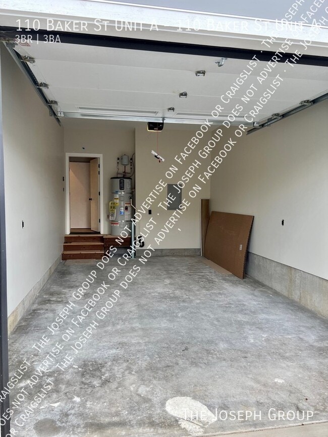 Building Photo - 110 Baker St