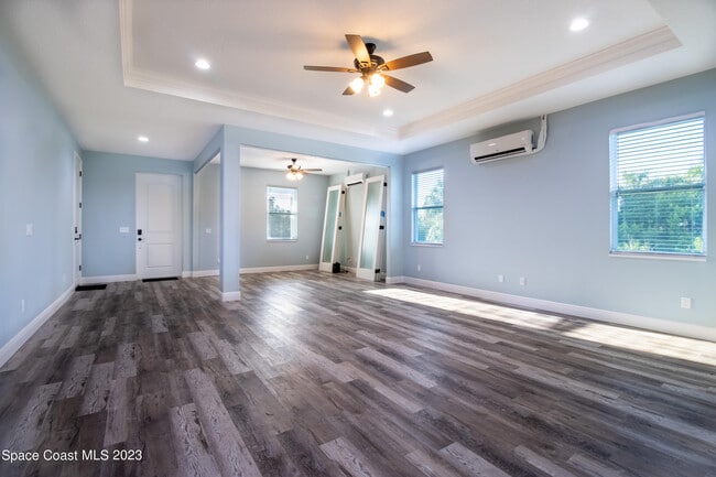 Building Photo - 2106 Madden Ave